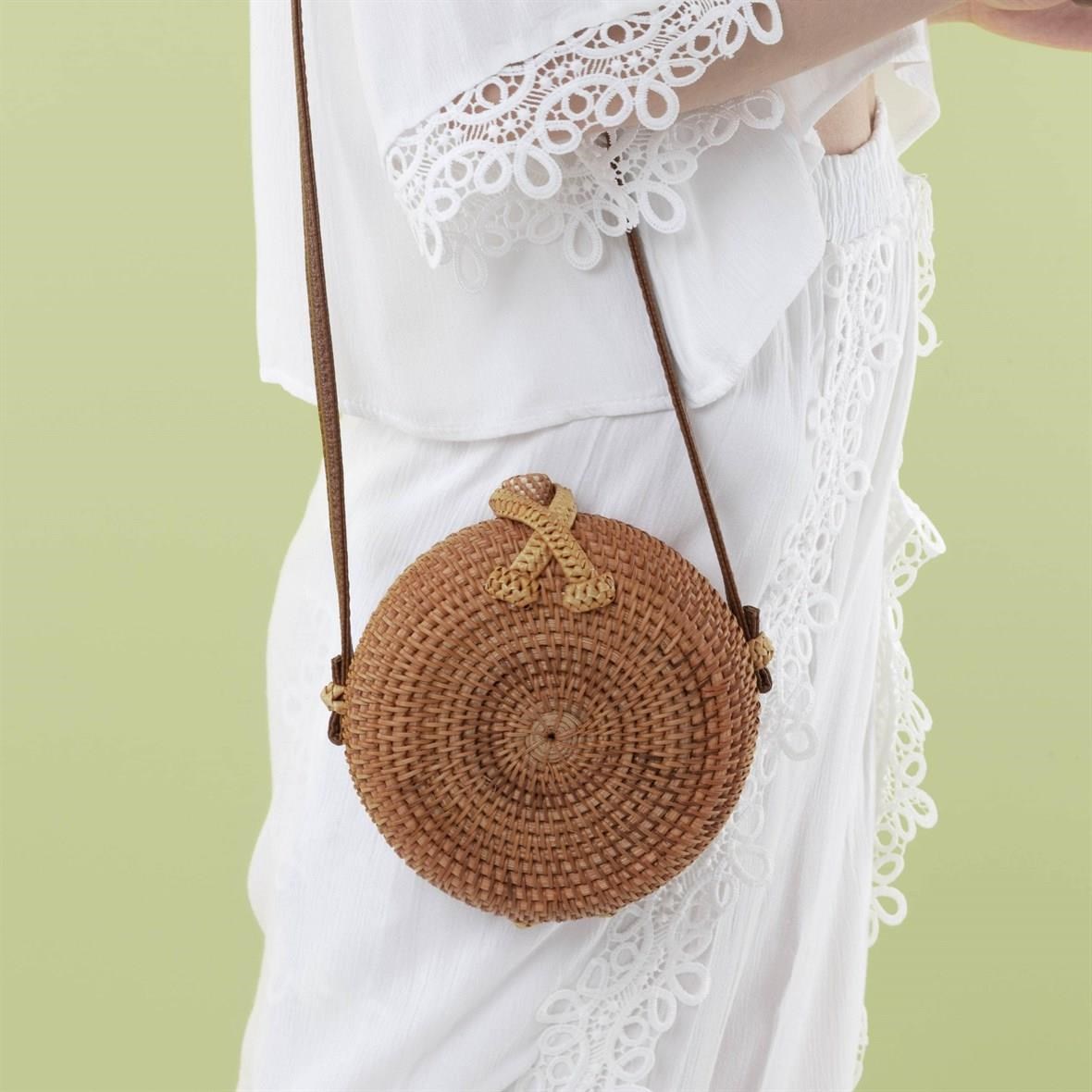 Bagoist 16 Cm Tam Oval Rattan Çanta