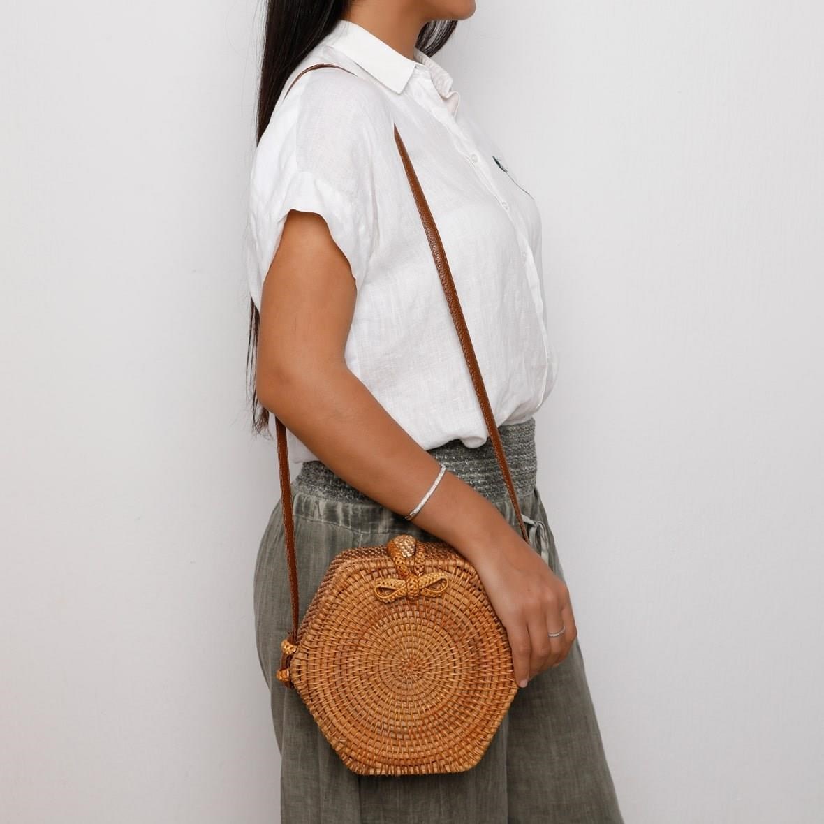 Bagoist 20 cm Altıgen Rattan Çanta