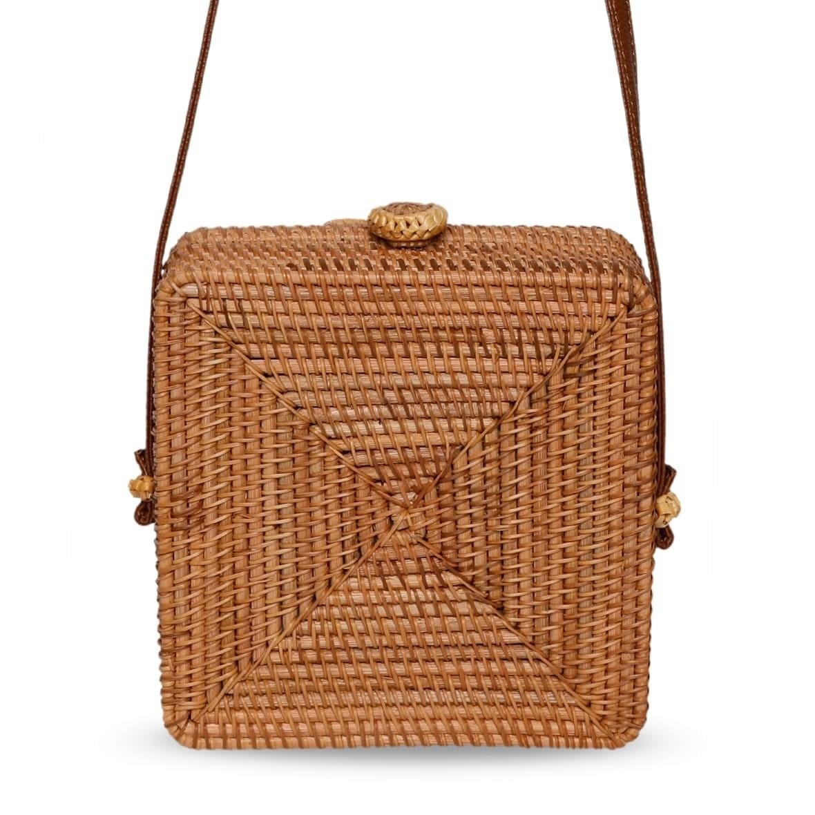 Bagoist 20 cm Desenli Kare Rattan Çanta