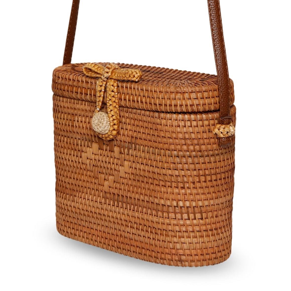 Bagoist 22 cm Kapaklı Silindir Rattan Çanta