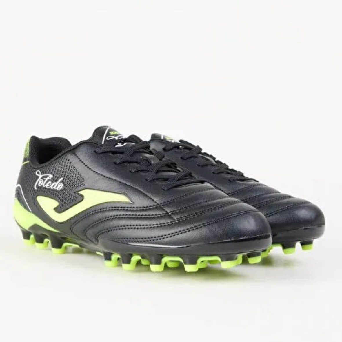Joma Toledo Jr 2501 Black Artificial Grass Çocuk Halı Saha Ayakkabısı - Siyah