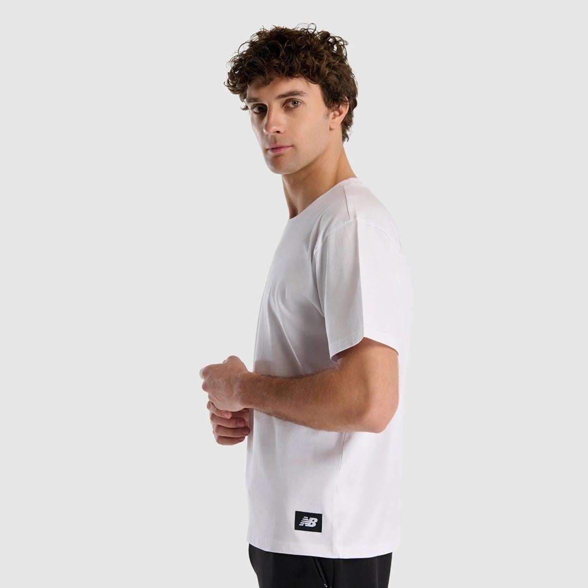 New Balance MNT1509-WT Erkek T-Shirt - Beyaz