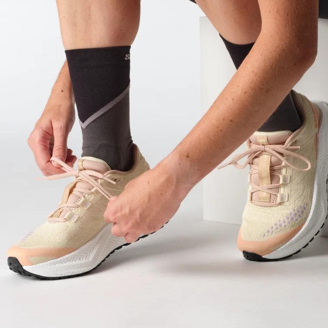 Salomon Aero Glide 3 GRVL W Kadın Koşu Ayakkabısı - Bej