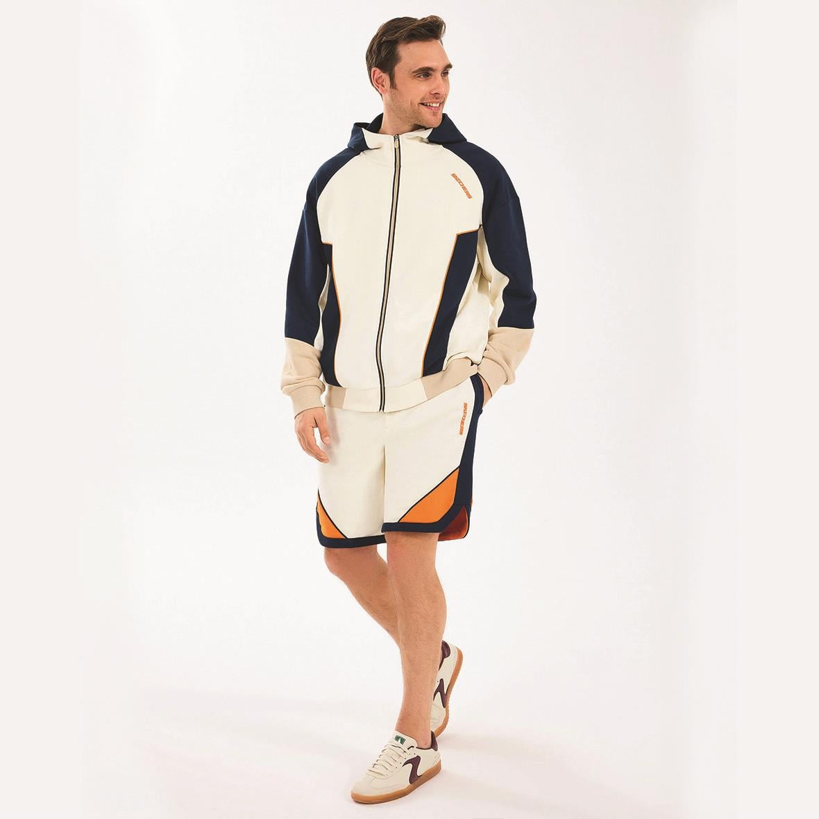 Skechers M Diagonal Lw Fleece Fullzip Hoodie S2510027-102 Erkek Sweatshirt - Kırık Beyaz