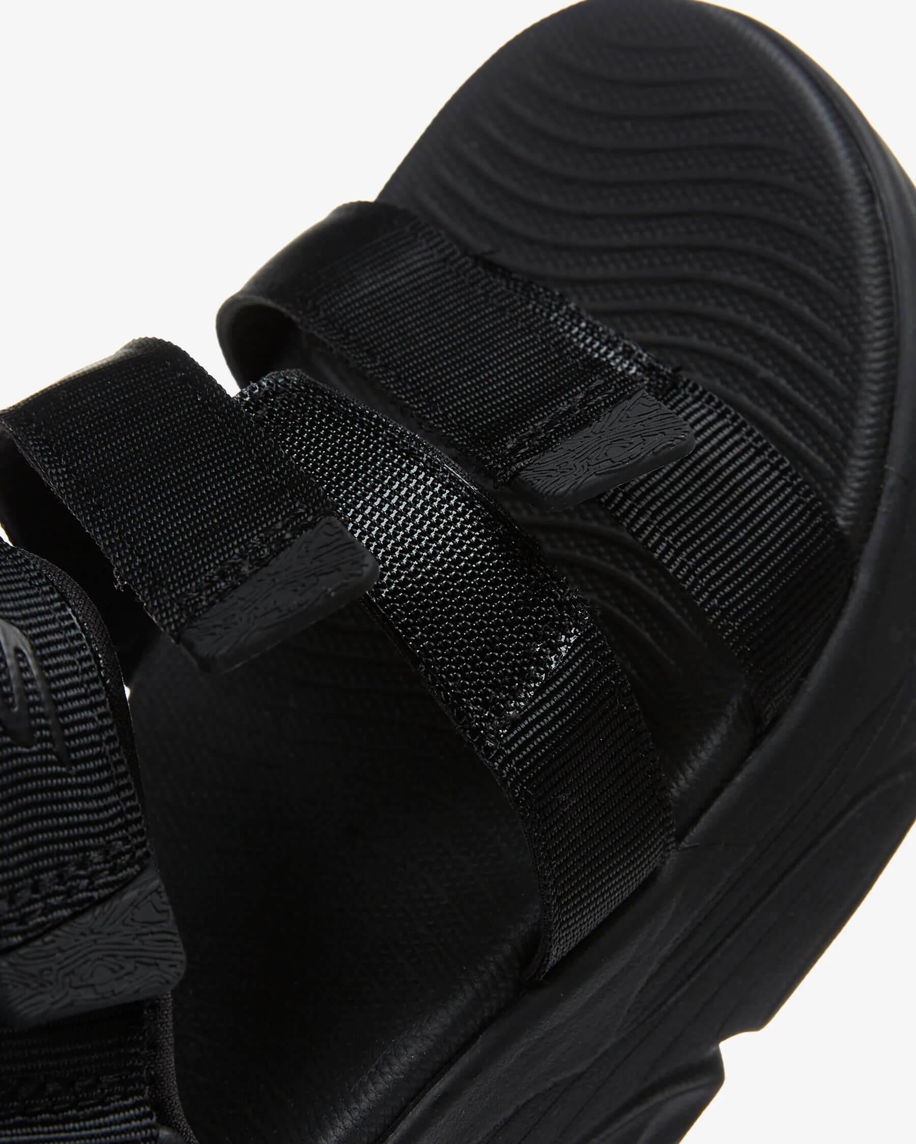 Skechers Max Cushioning - Lured 140218 NAT Kadın Sandalet - Siyah