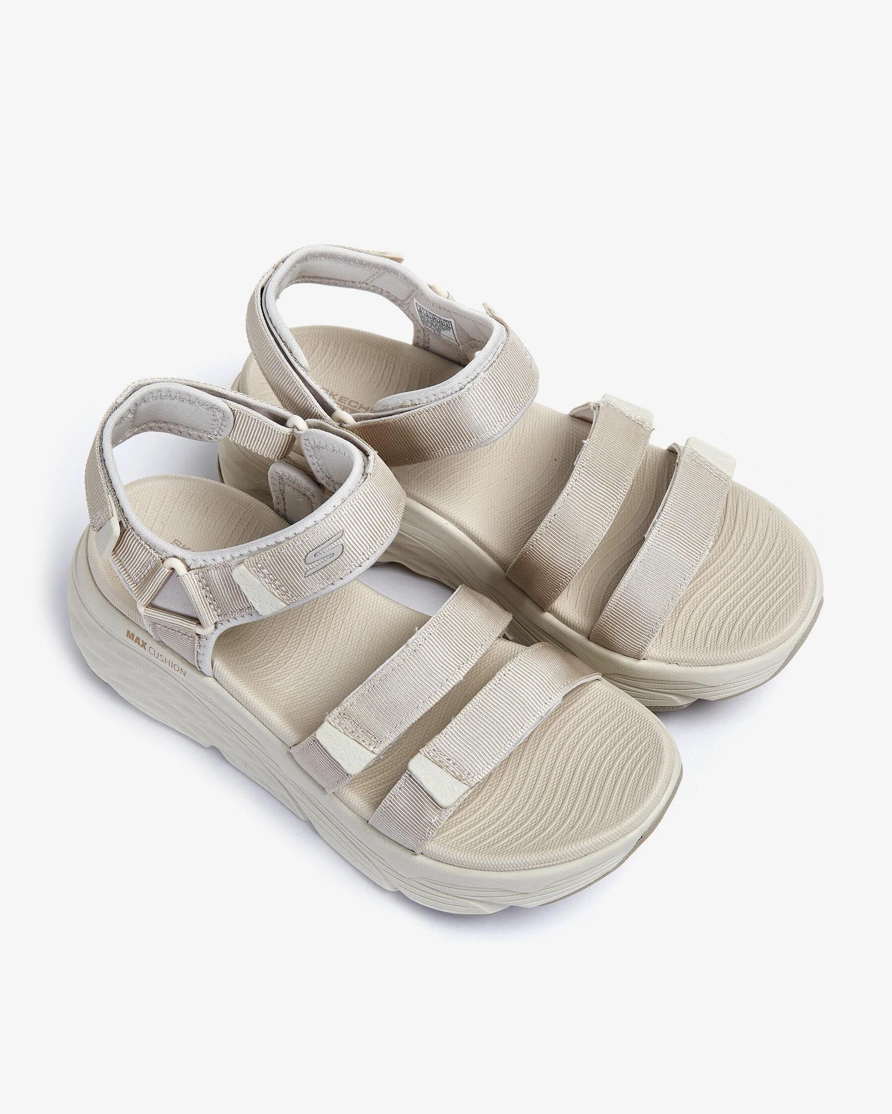 Skechers Max Cushioning - Lured 140218 NAT Kadın Sandalet - Bej