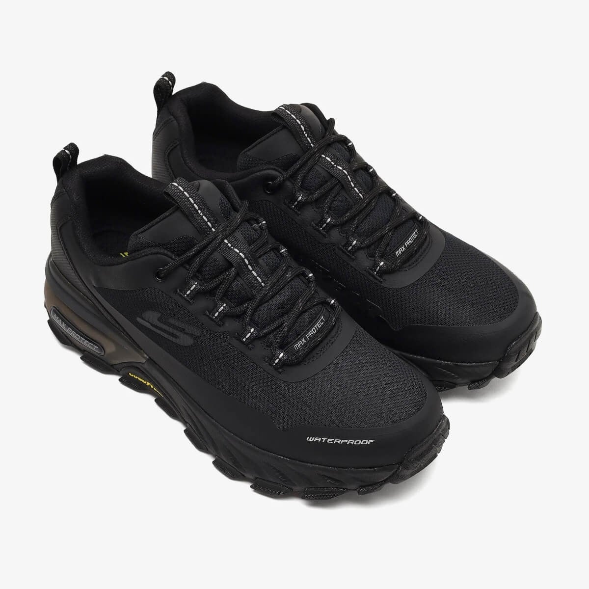 Skechers Max Protect Fast Track 237304 BBK Erkek Outdoor Ayakkabı - Siyah