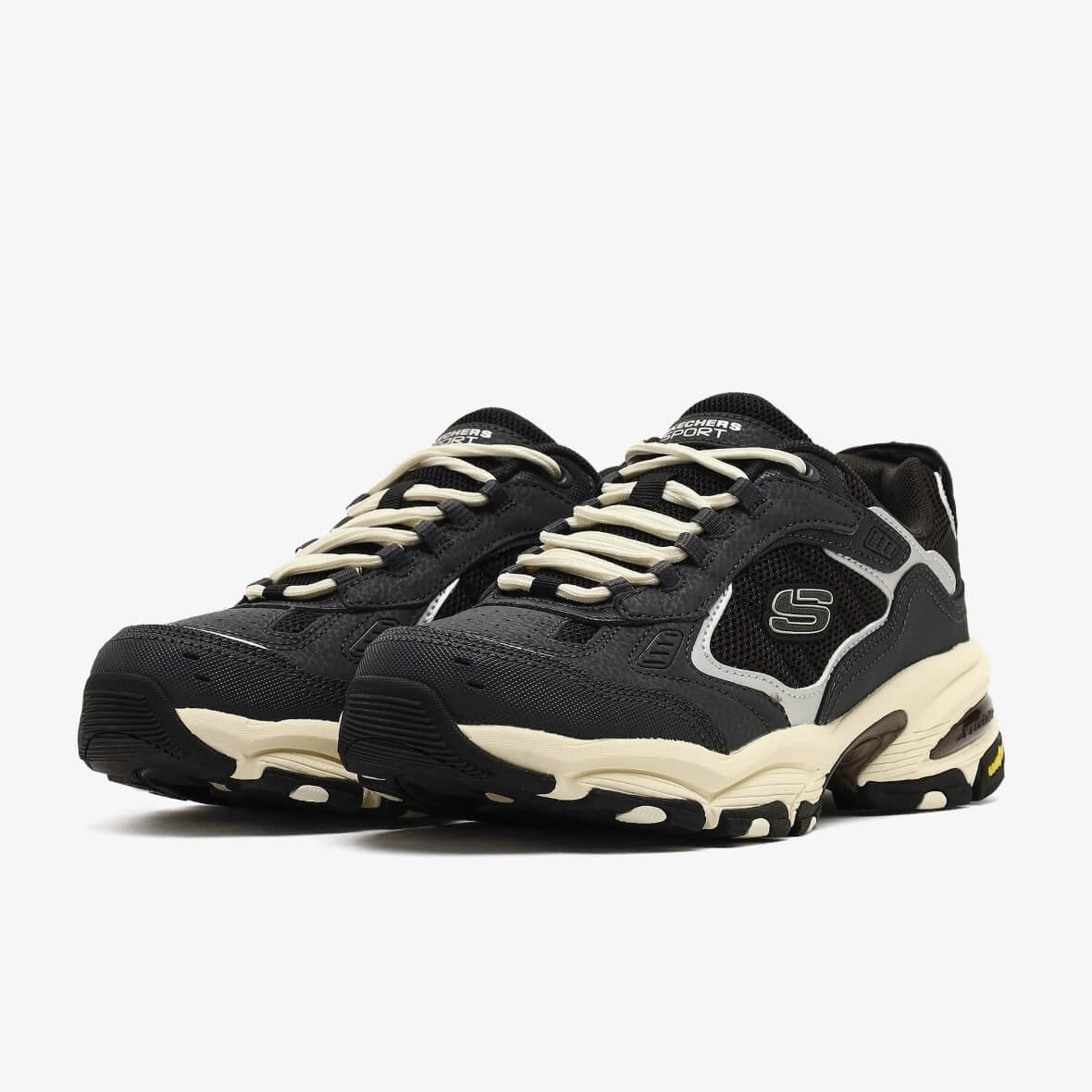 Skechers Vigor 3.0 Lost River 180247 TPSL Kadın Outdoor Ayakkabı - Siyah