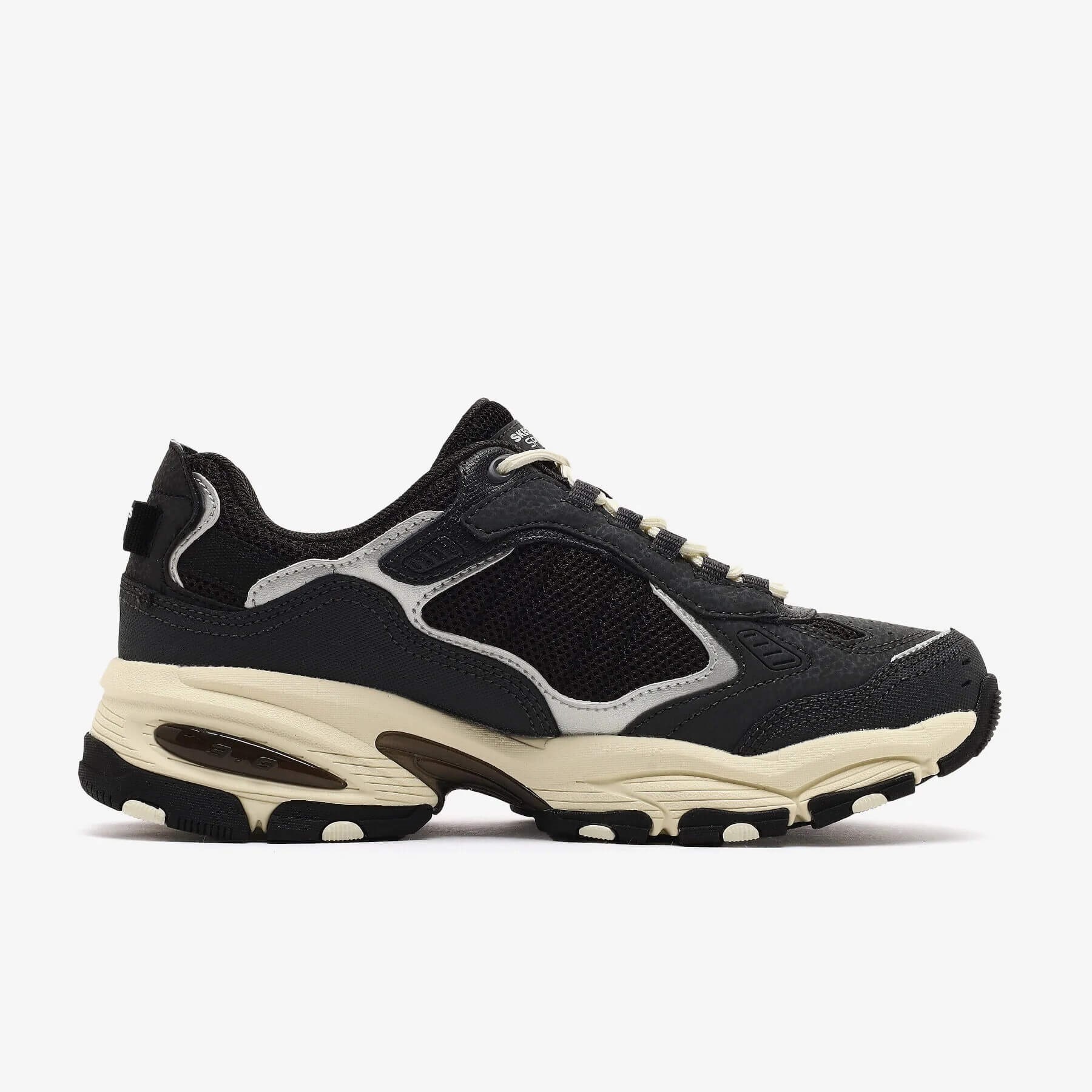 Skechers Vigor 3.0 Lost River 180247 TPSL Kadın Outdoor Ayakkabı - Siyah