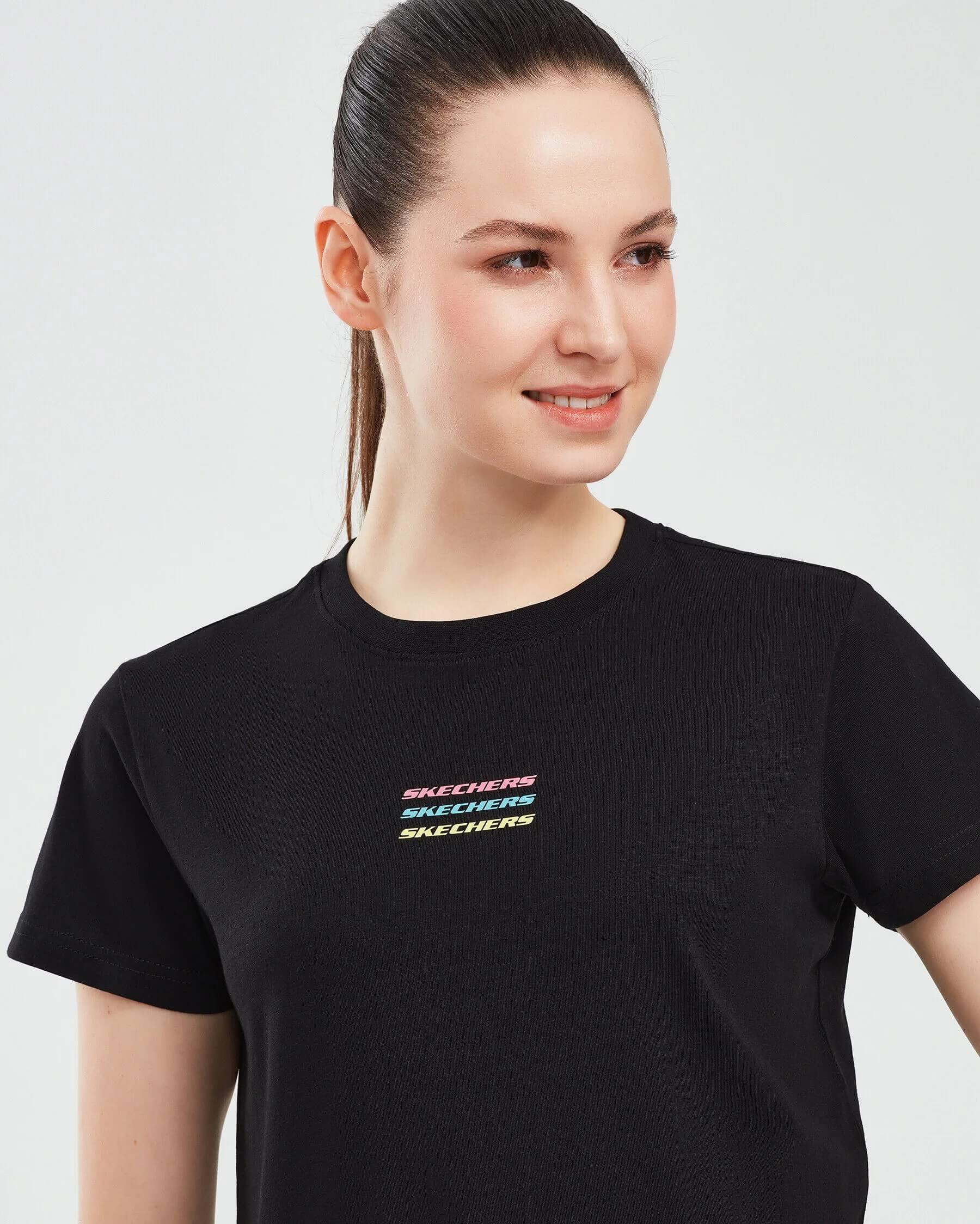 Skechers W Essential Crew Neck S241006-001 Kadın T-shirt - Siyah