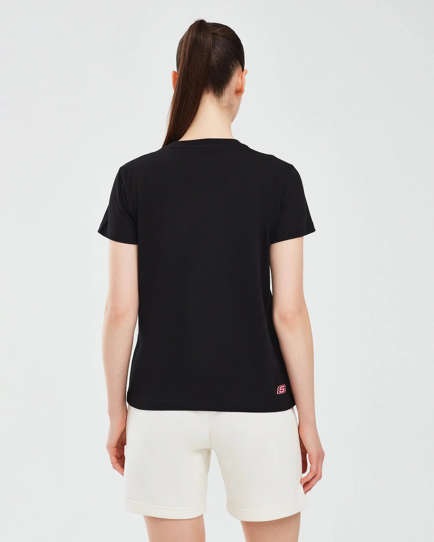 Skechers W Essential Crew Neck S241006-001 Kadın T-shirt - Siyah