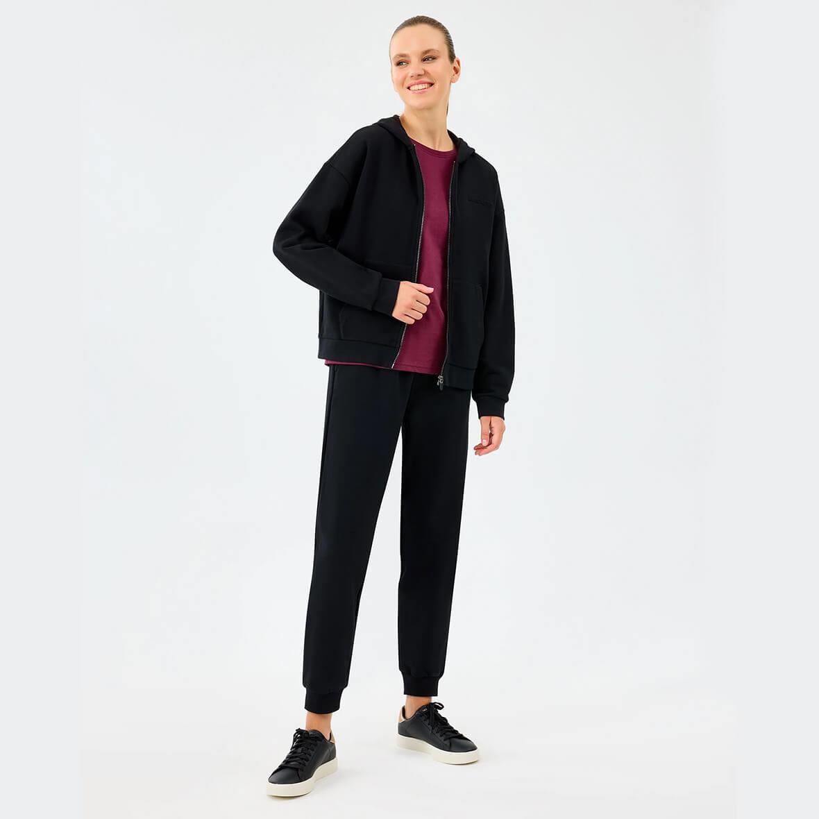 Skechers W Essential Full Zip Sweatshirt S2610016-3817 Kapüşonlu Kadın Sweatshirt - Siyah