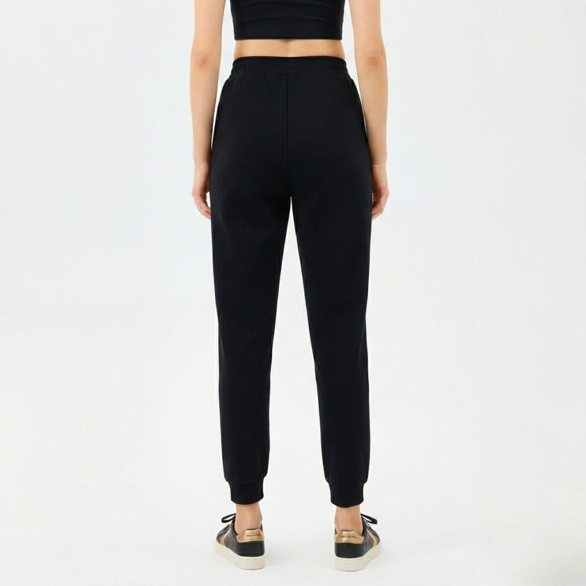 Skechers W Essential Jogger Sweatpant S2610002-3817 Kadın Eşofman Altı - Siyah