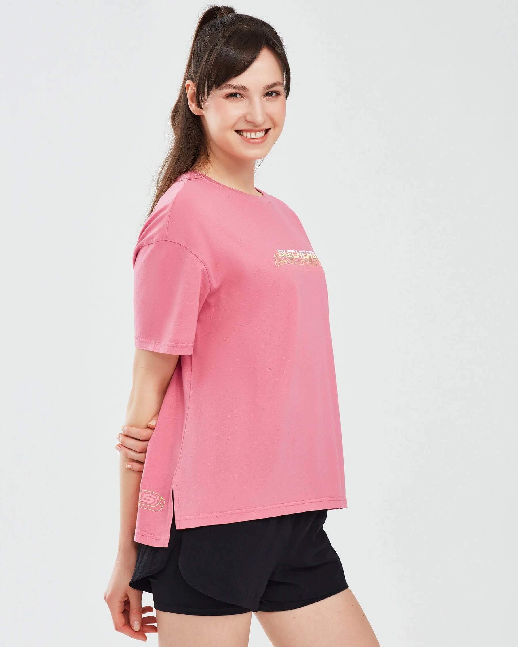Skechers W Graphic Tee Crew Neck S241199-590 Kadın T-shirt - Pembe