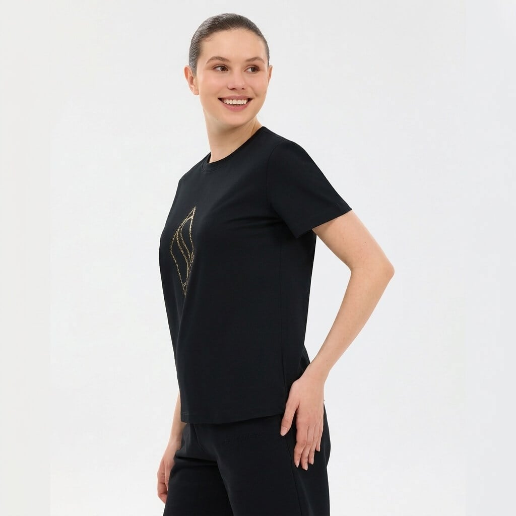 Skechers W Regular Fit Graphic S2610049-3817 Kadın T-shirt - Siyah
