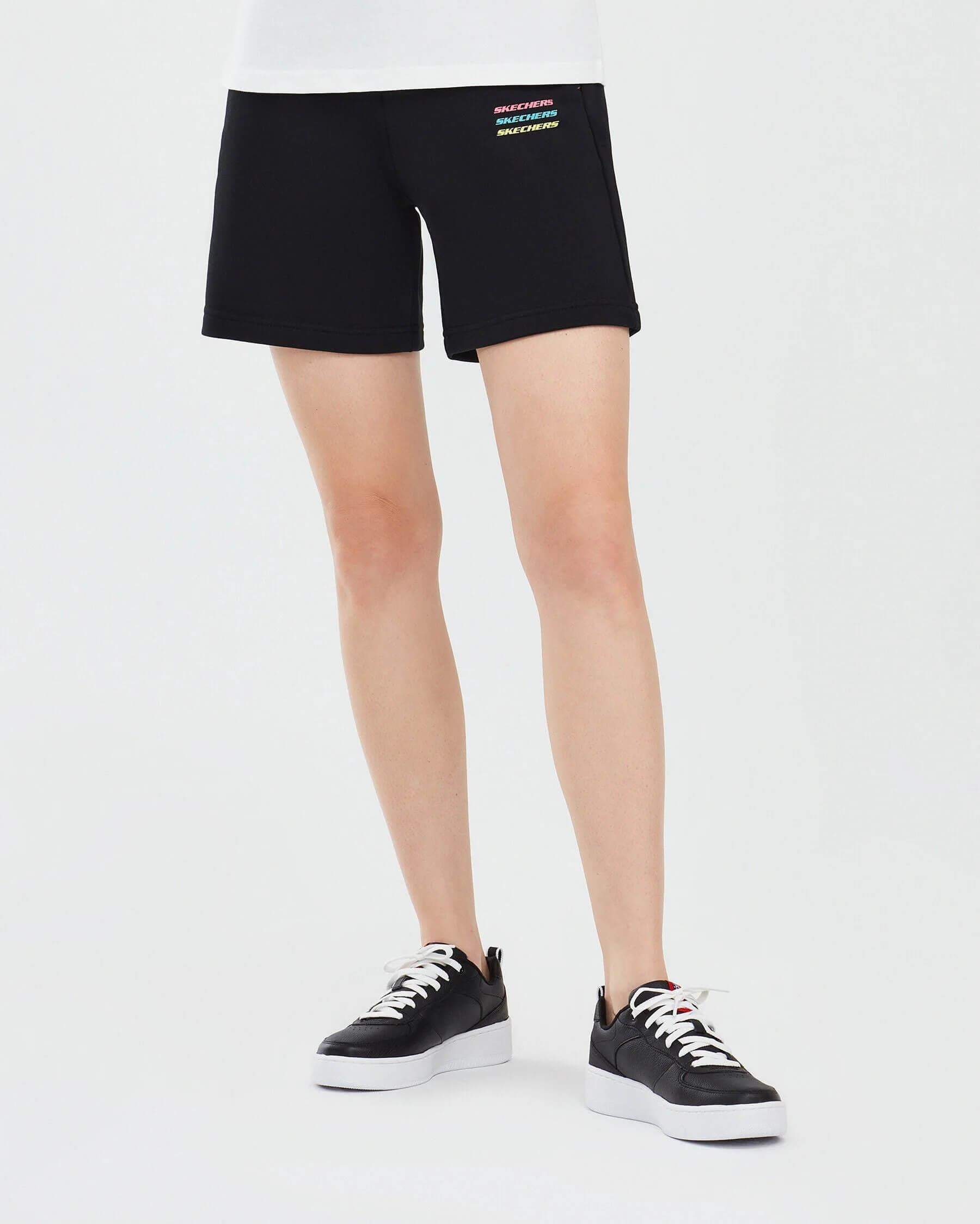 Skechers W W Essential 5 Inch Sweat S241198-001-A Kadın Şort - Siyah