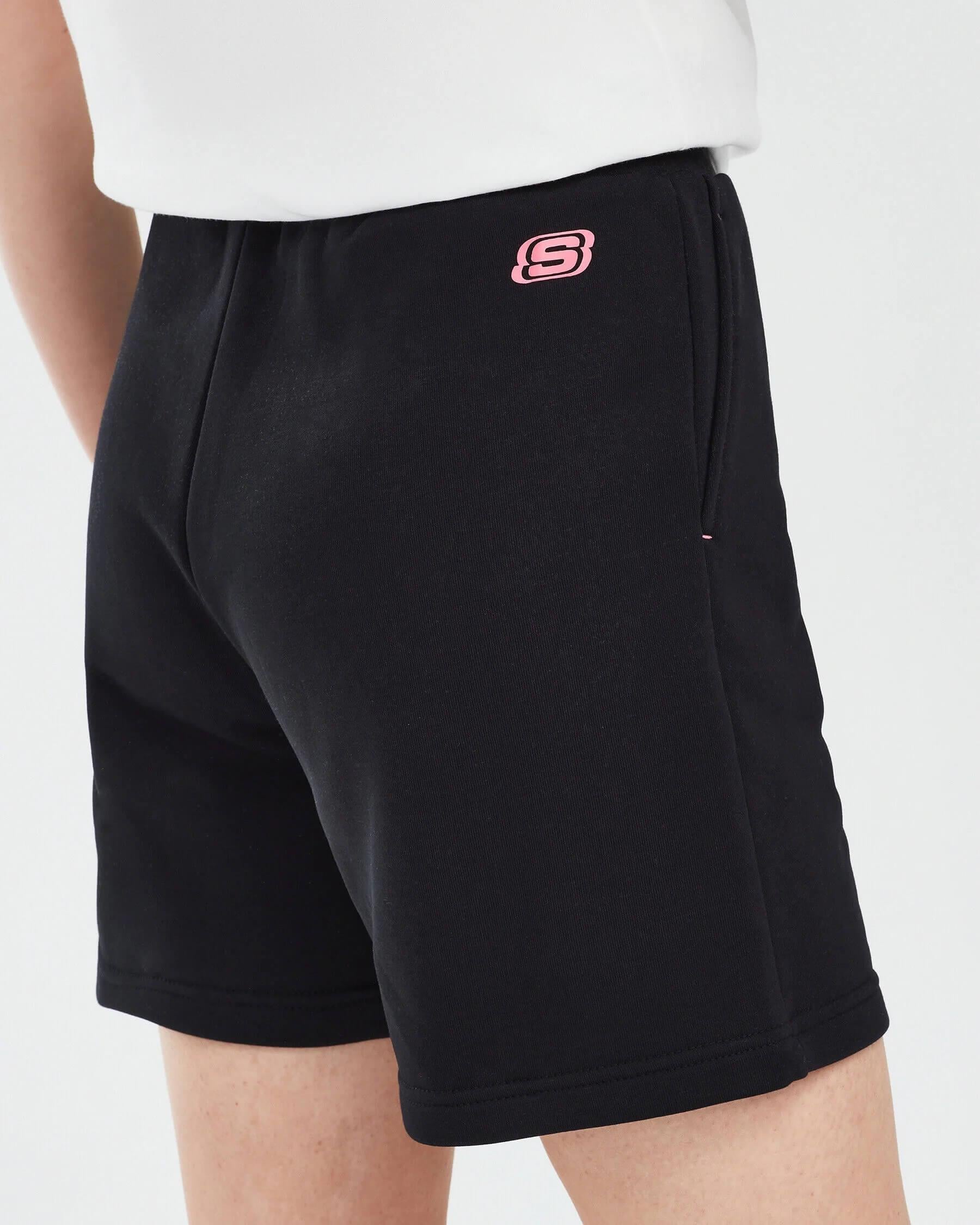 Skechers W W Essential 5 Inch Sweat S241198-001-A Kadın Şort - Siyah