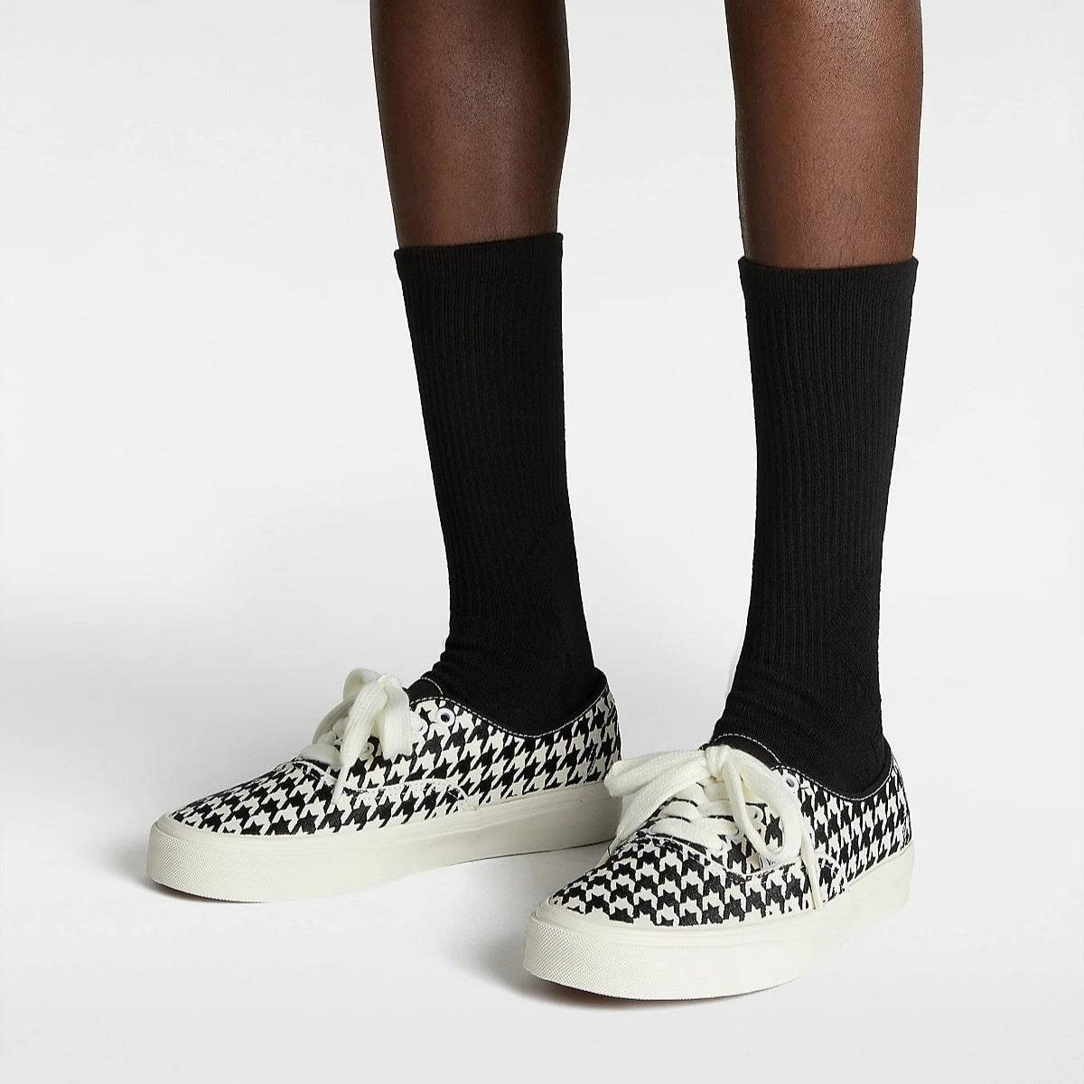 Vans Authentic Erkek Ayakkabı - Siyah / Beyaz
