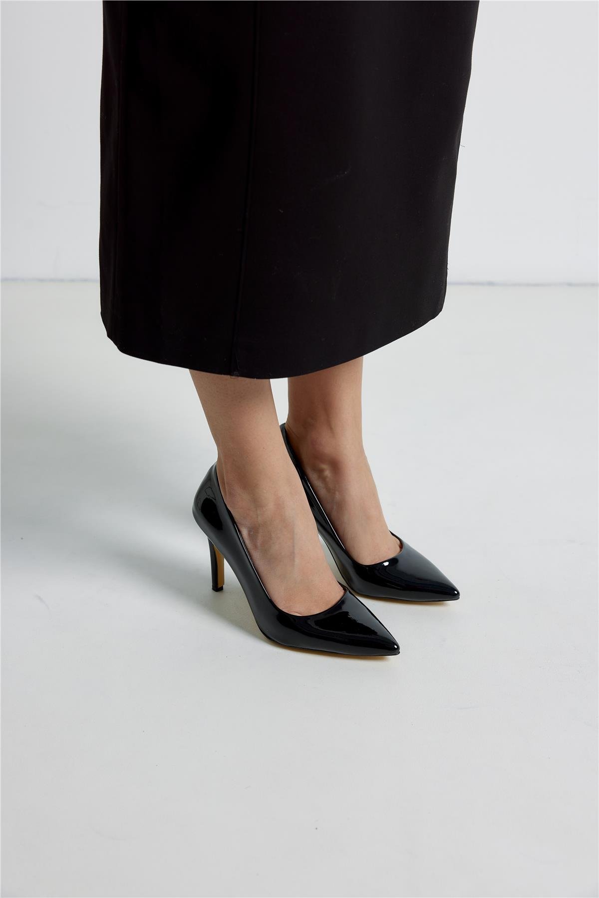 Lopa Kadın Topuklu Ayakkabı Siyah Rugan