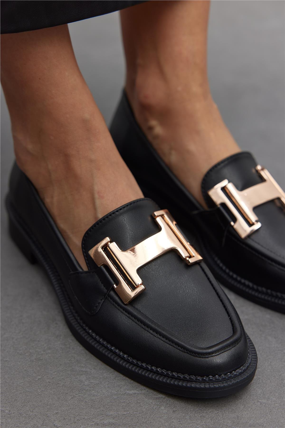 Medusa Kadın Günlük Loafer Siyah