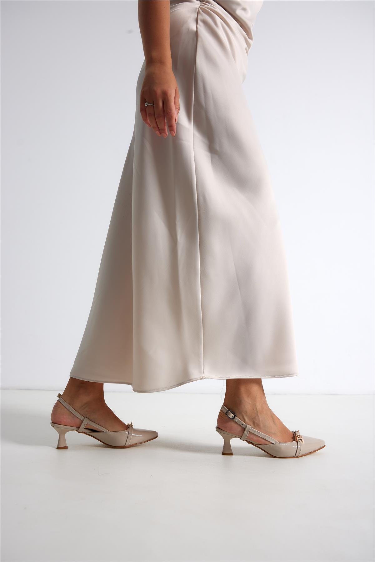 Nega Kadın Topuklu Ayakkabı Ten Rugan