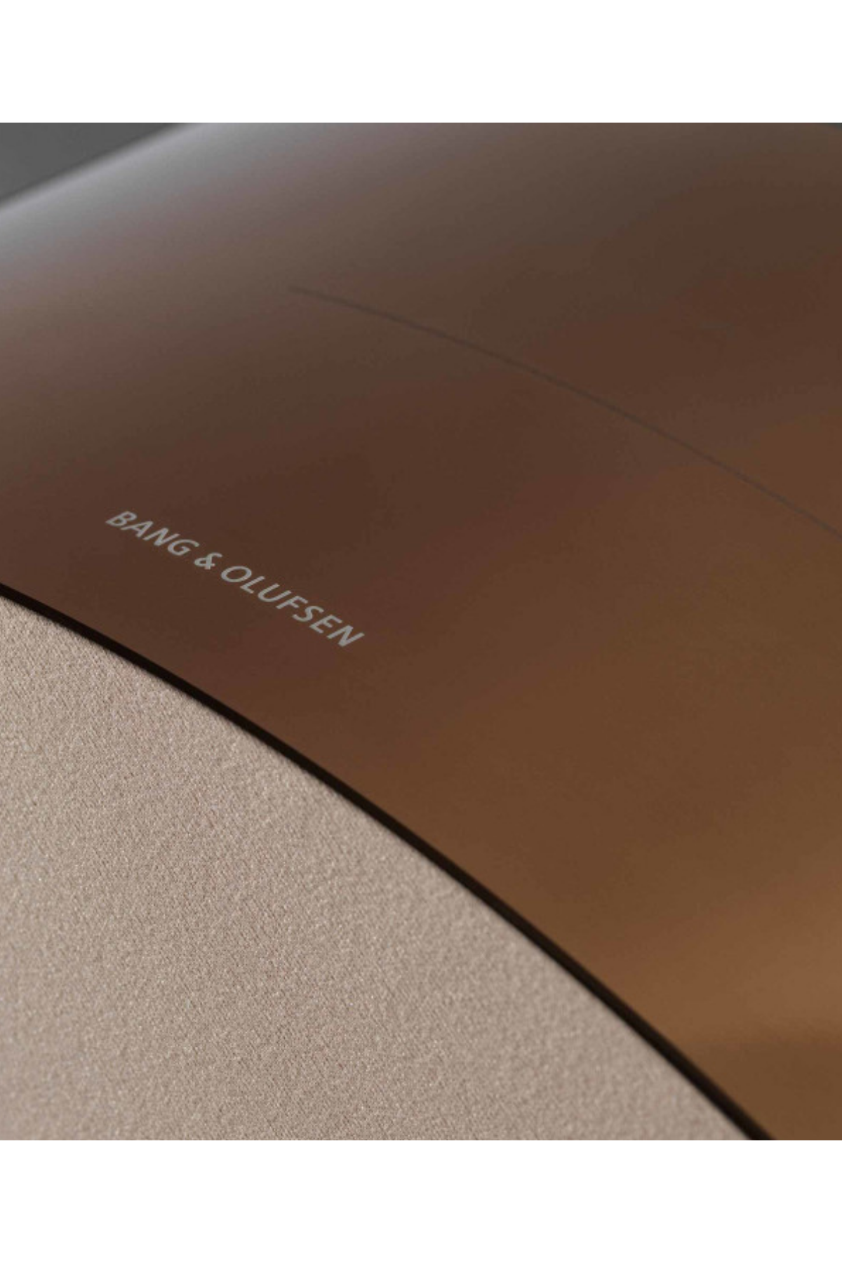 Bang & Olufsen BeoSound Edge Bronze Tone Hi-Fi Hoparlör