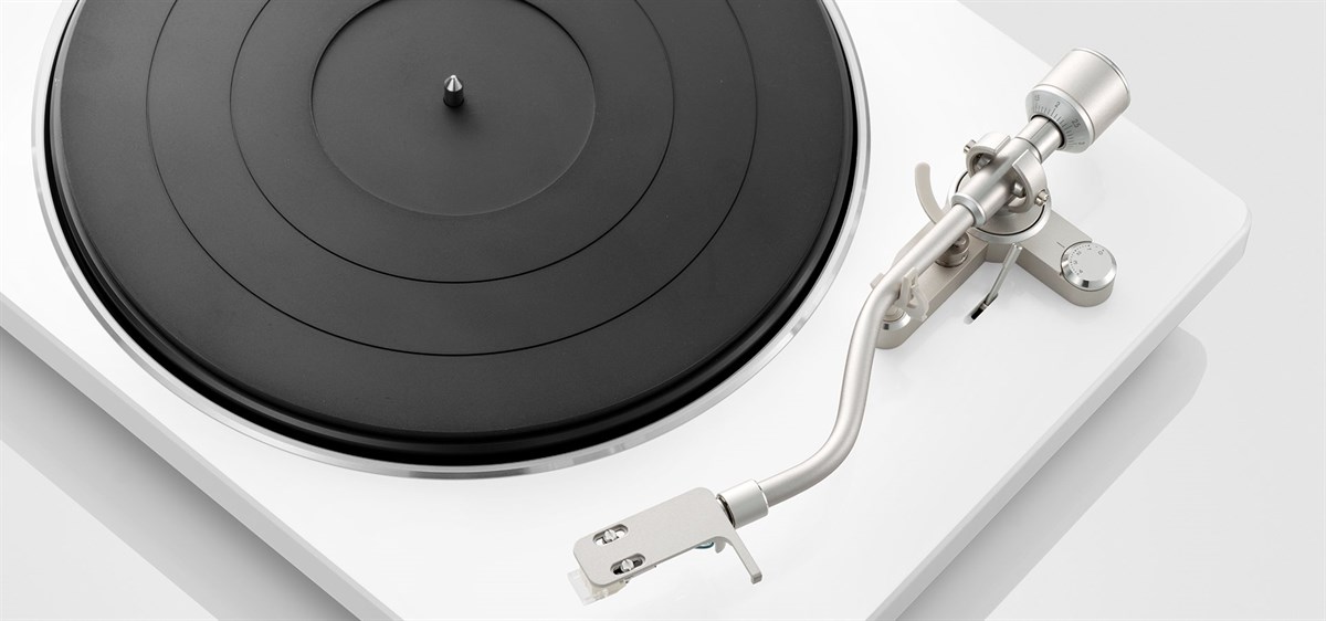 Denon DP-400 Beyaz Hi-Fi Pikap