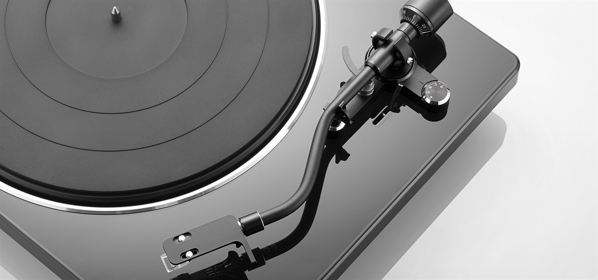 Denon DP-400 Siyah Hi-Fi Pikap