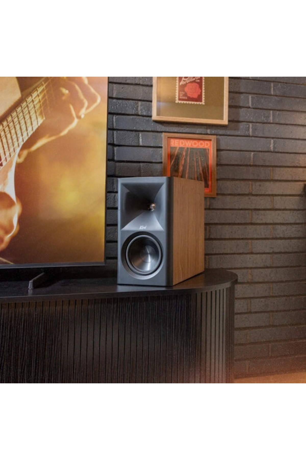 Klipsch The Fives II Aktif Raf Tipi Hoparlör Walnut
