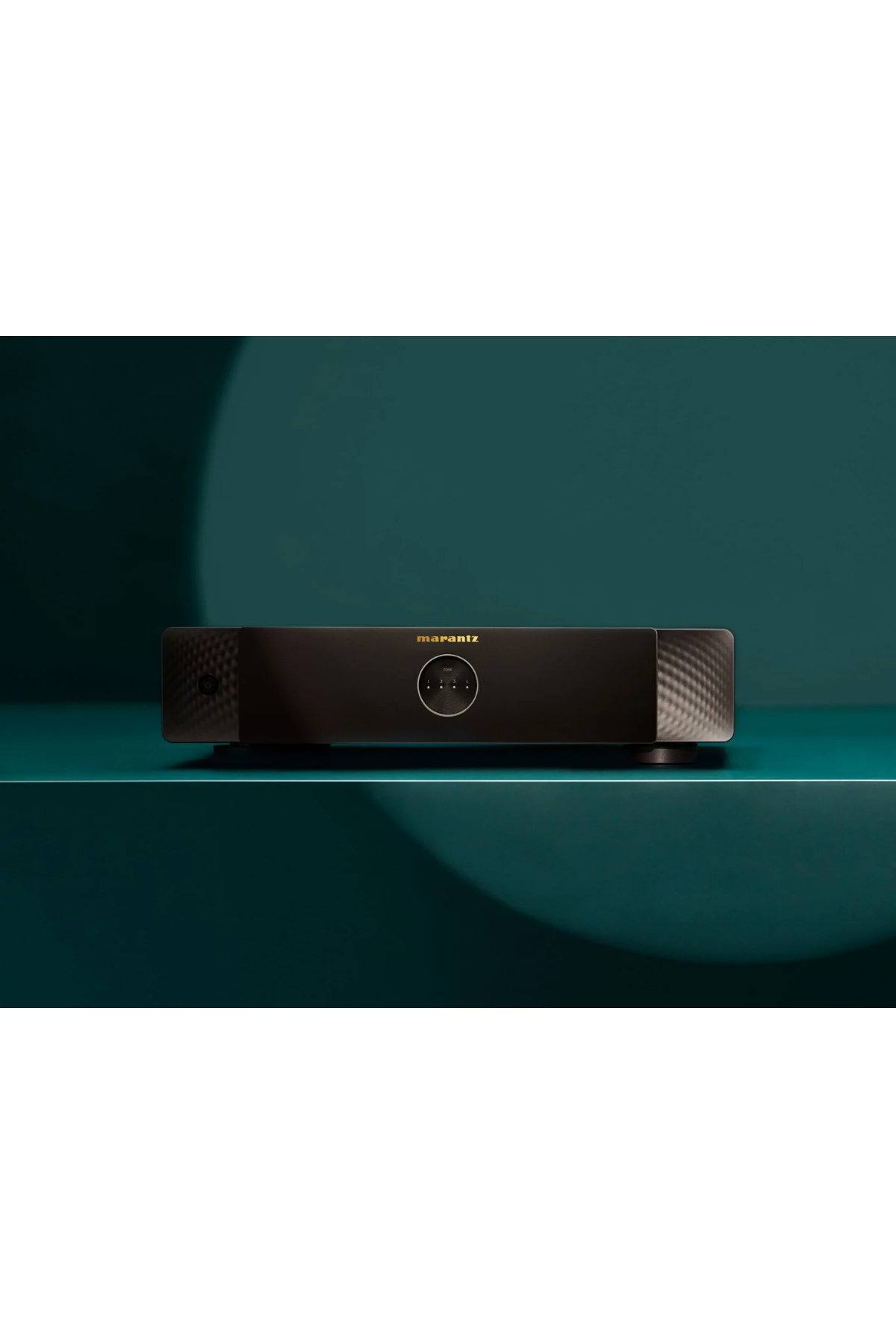 Marantz MODEL M4 8 Kanal Çok Bölgeli Amplifikatör
