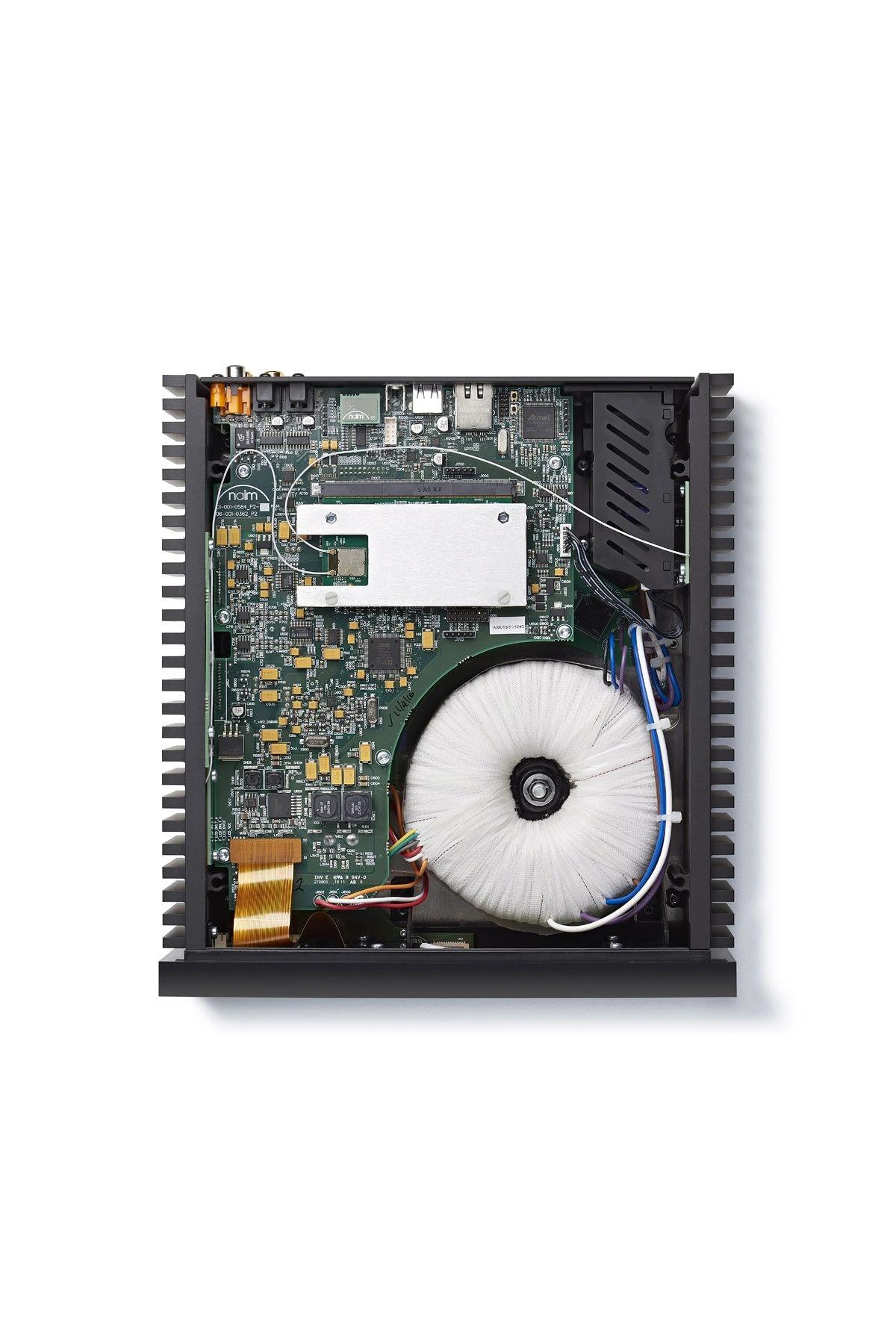 Naim Audio Uniti Atom Hepsi Bir Arada Ağ Oynatıcı