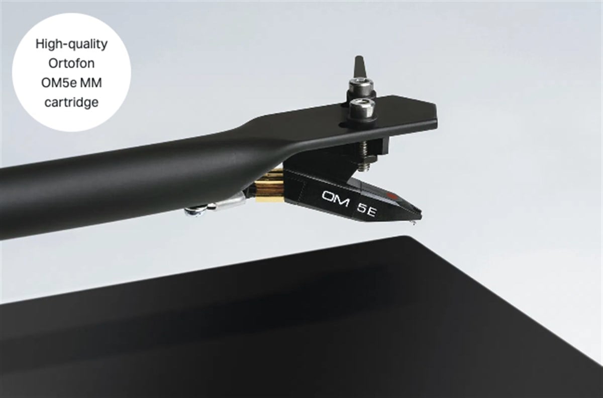 Pro-Ject Audio T1 BT Walnut OM5 E İğneli Pikap