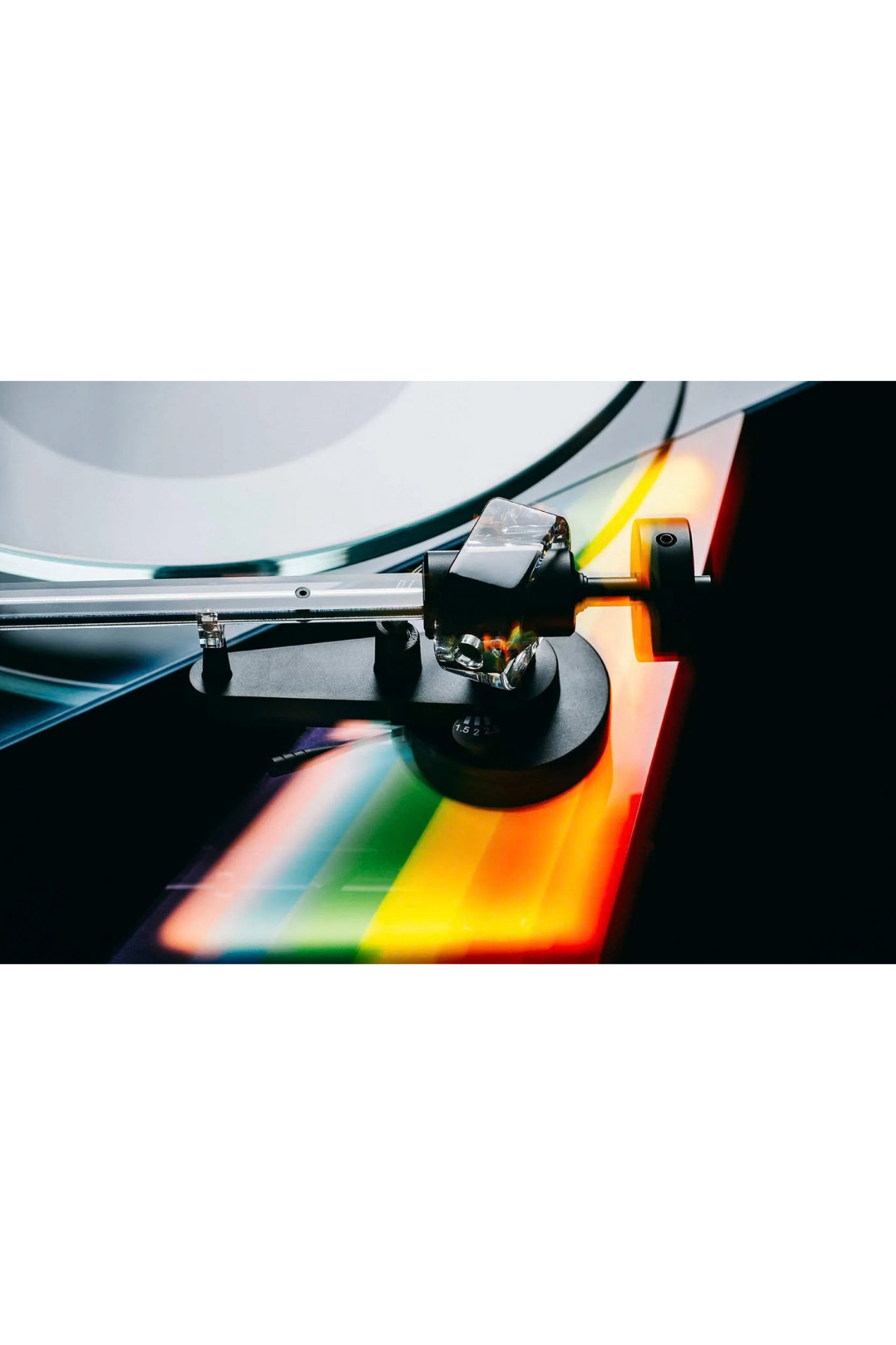 Pro-Ject The Dark Side of the Moon Özel Seri Pikap