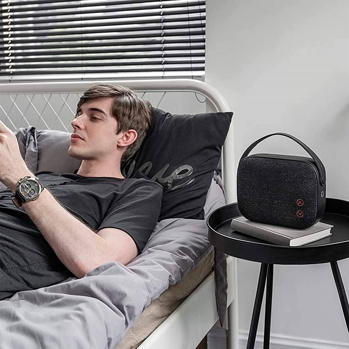 Vifa Helsinki Slate Black Taşınabilir Bluetooth Hoparlör