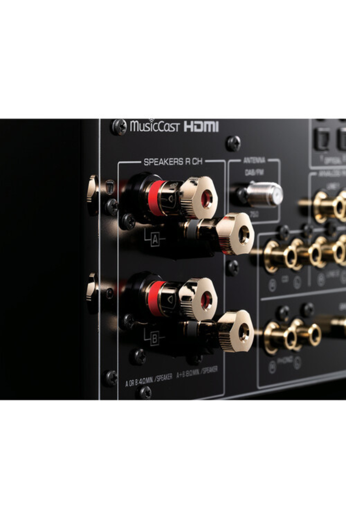 Yamaha R-N2000A 2.1 Kanal Network A/V Amplifikatör Gümüş