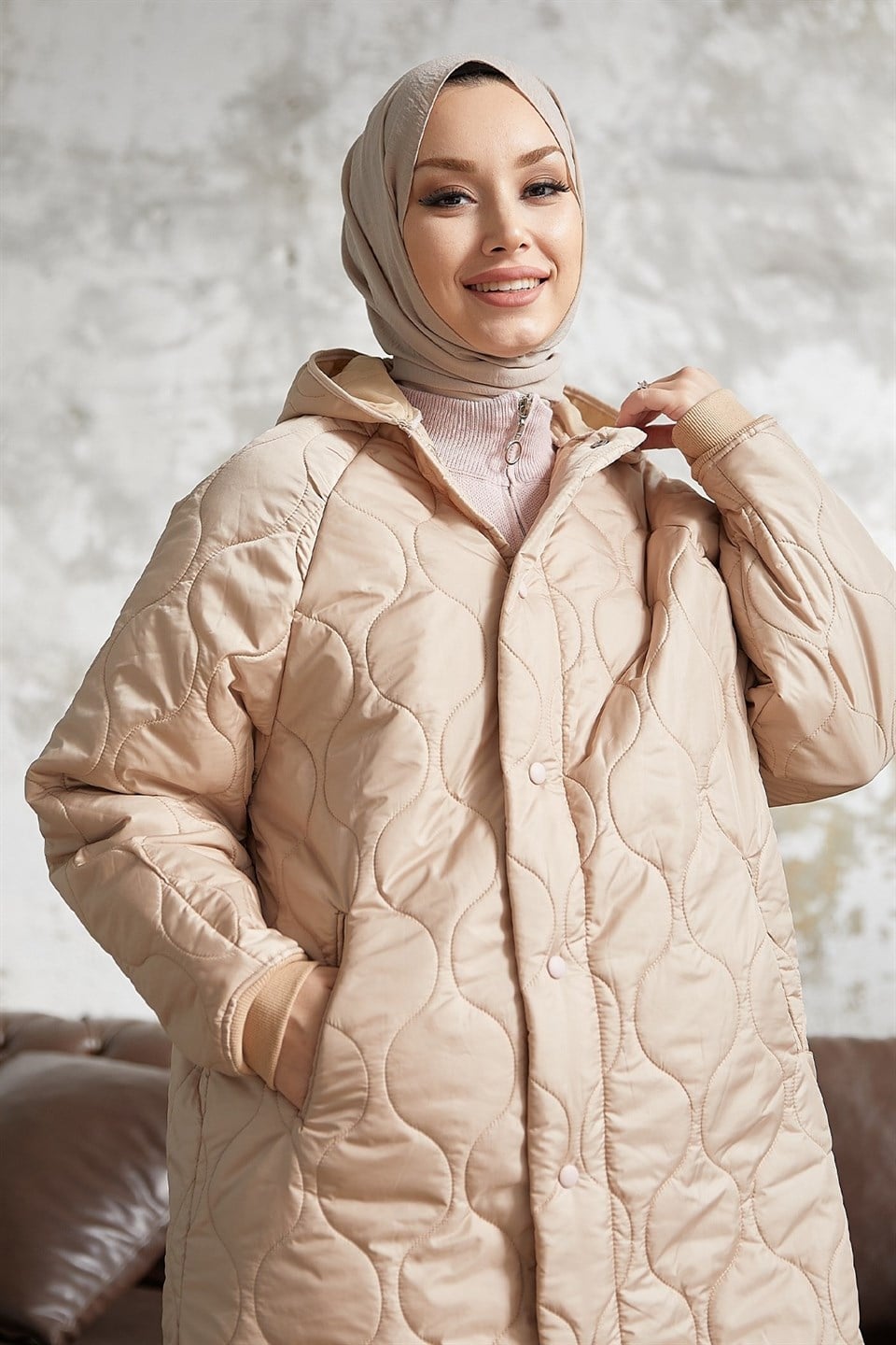 Armin Kapitone Oversize İnce Tesettür Mont  2212 Bej