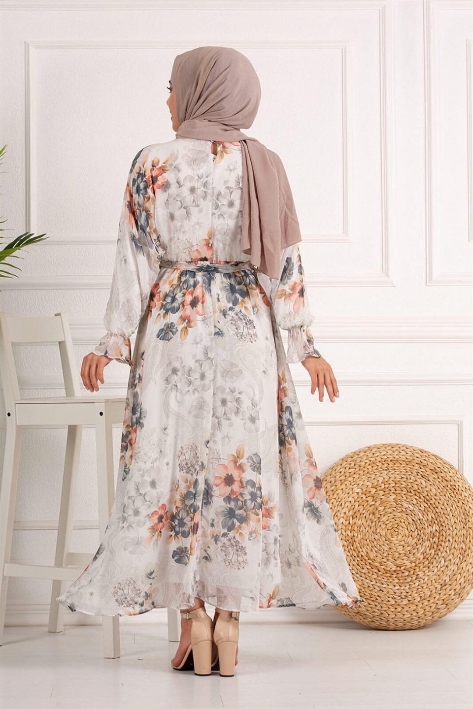 Çiçek Desenli Şifon Tesettür Elbise 7108-2 Ekru
