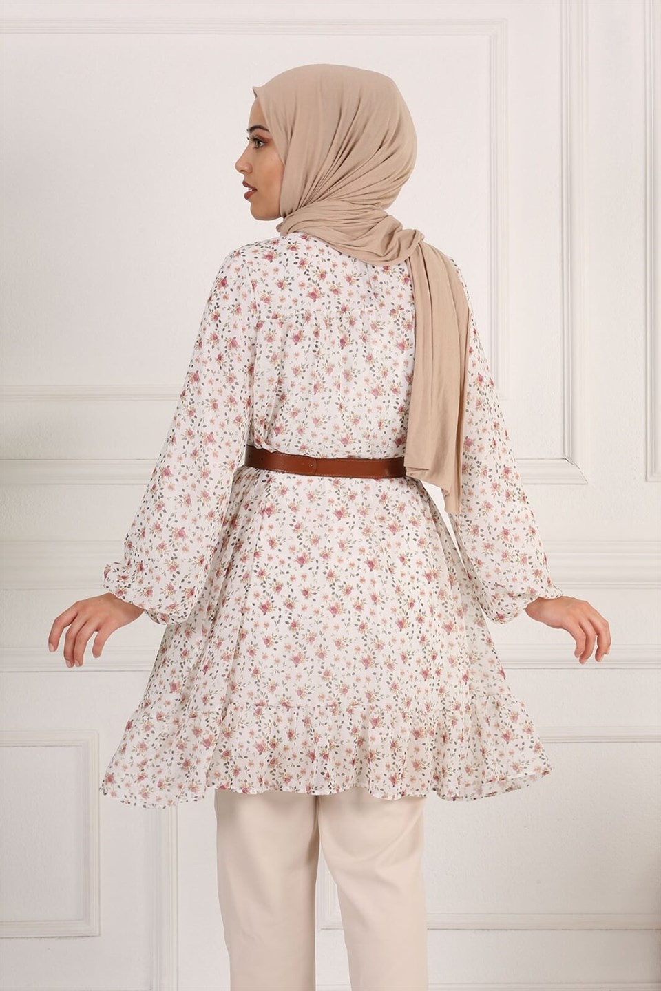 Çiçek Desenli Şifon Tesettür Tunik 10264 Ekru