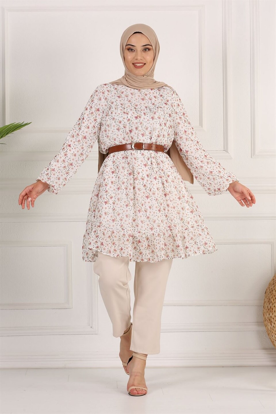 Çiçek Desenli Şifon Tesettür Tunik 10264 Ekru