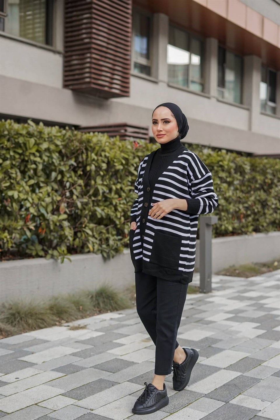 Çizgili Desen Triko Hırka 8896 Siyah