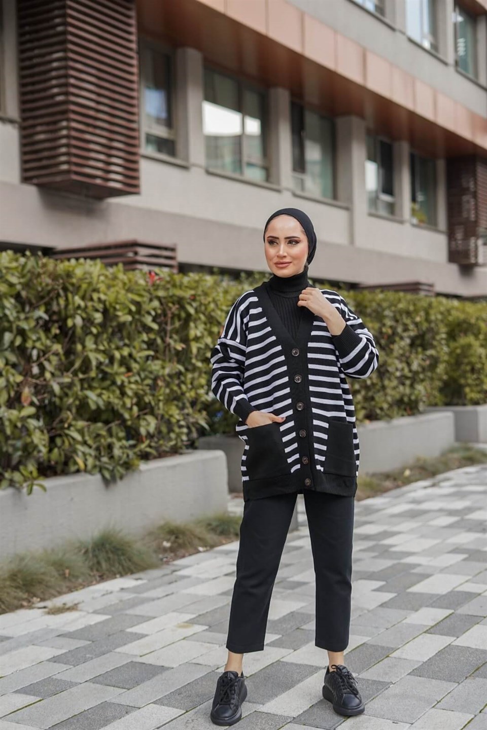 Çizgili Desen Triko Hırka 8896 Siyah