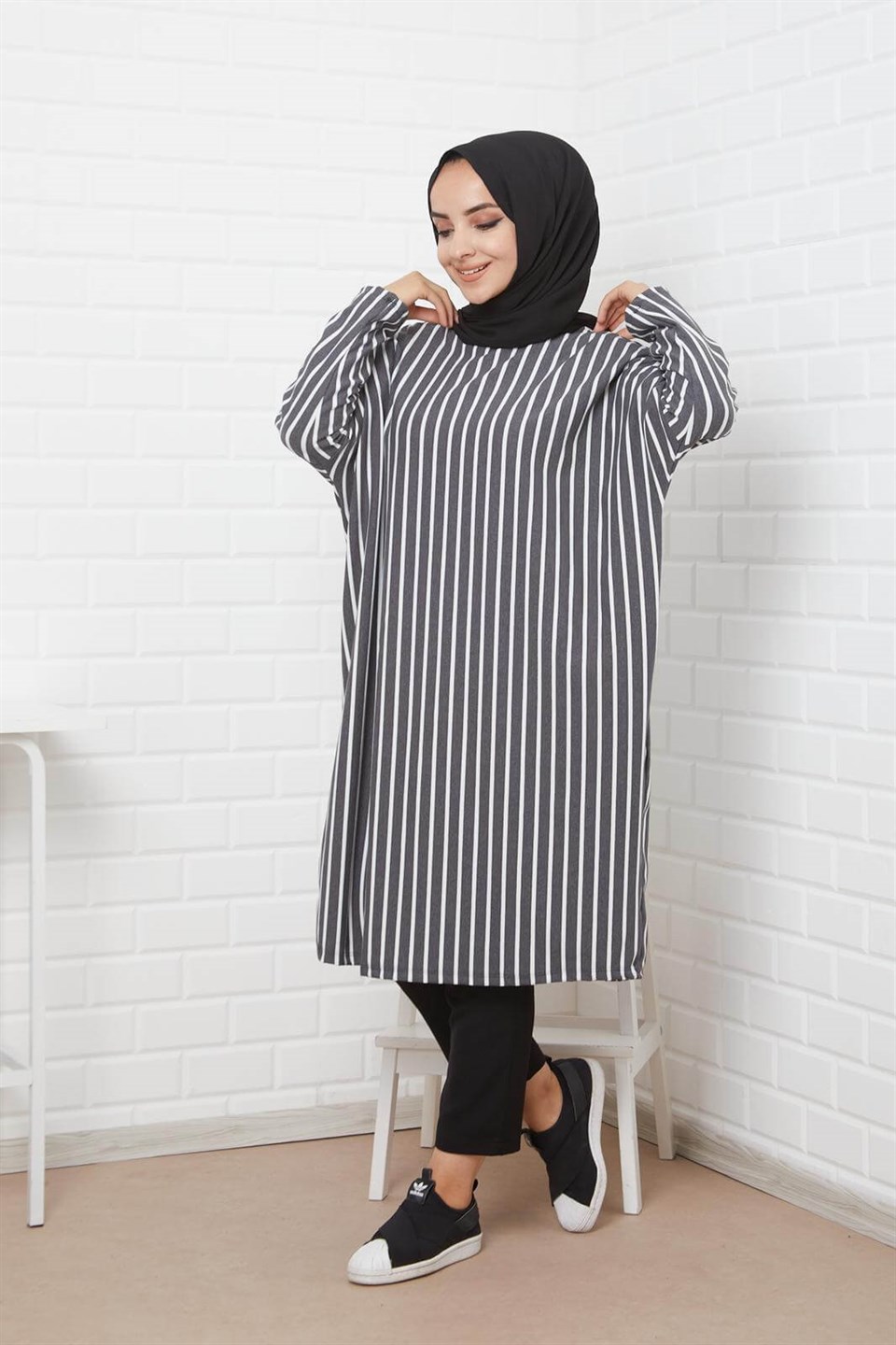 Çizgili Rahat Tesettür Tunik 7318 Füme