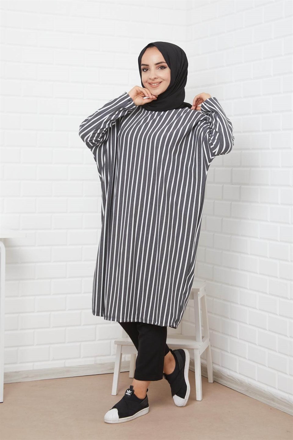 Çizgili Rahat Tesettür Tunik 7318 Füme