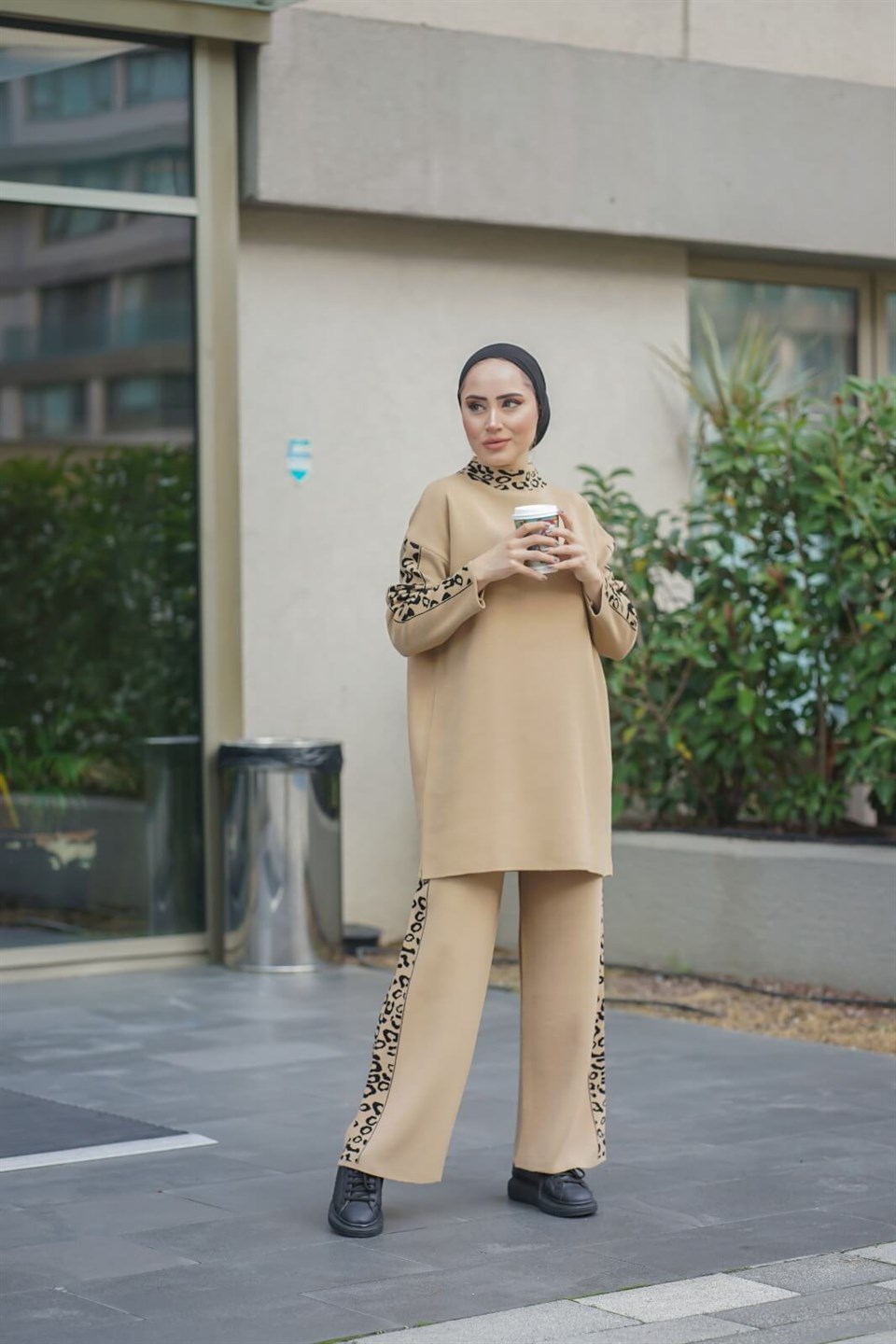 Desenli Şerti Tunik Pantolon 2'li Takım 8897 Bej