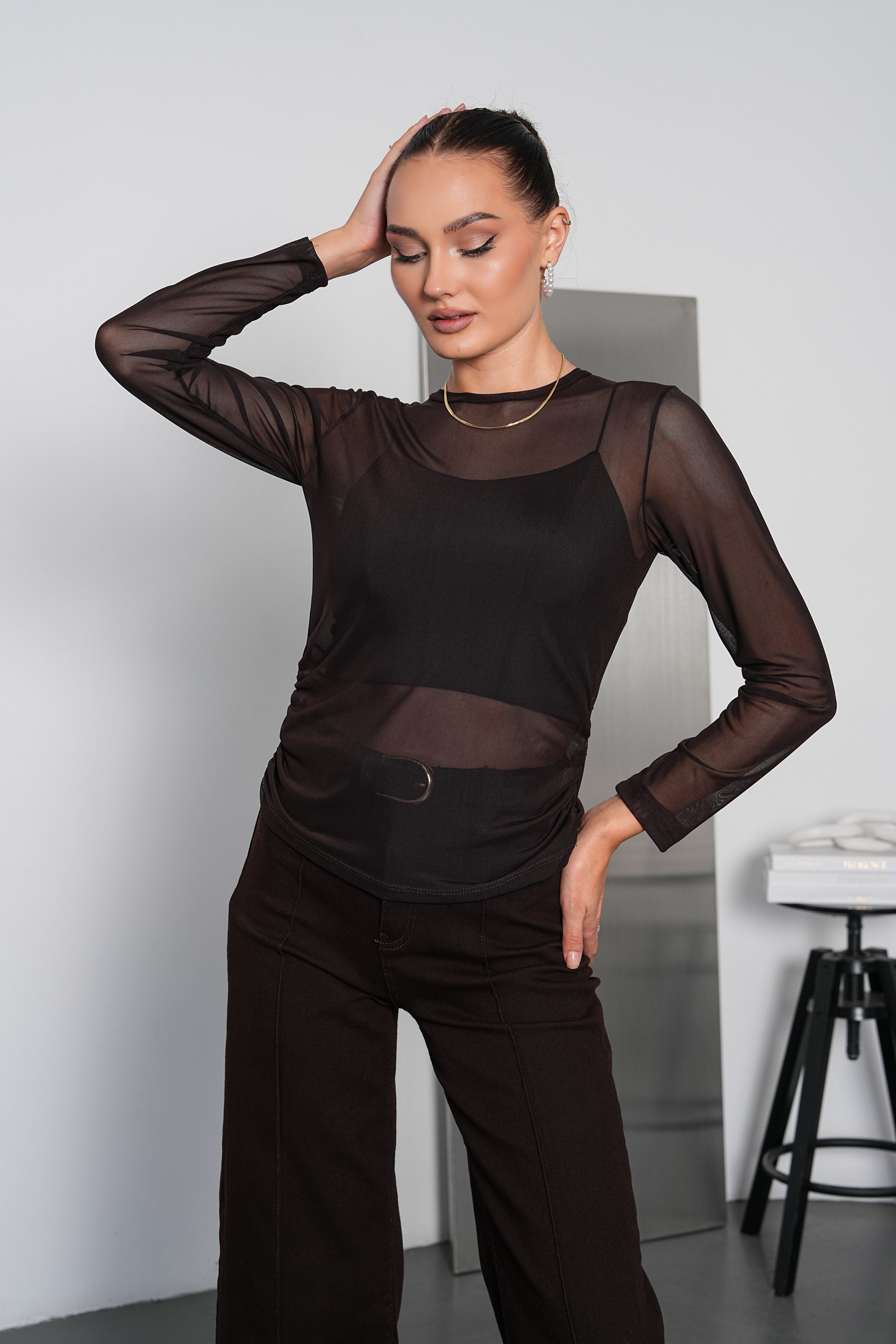 KAHVERENGİ TÜL ASTAR BLUZ