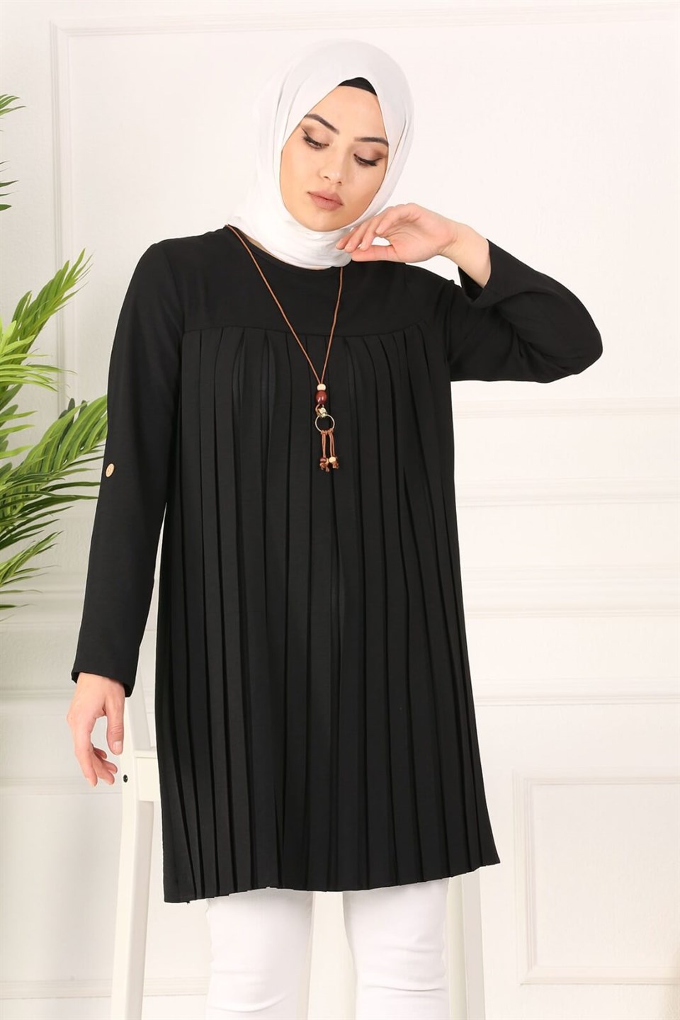 Kolyeli Piliseli Tesettür Tunik 10346 Siyah