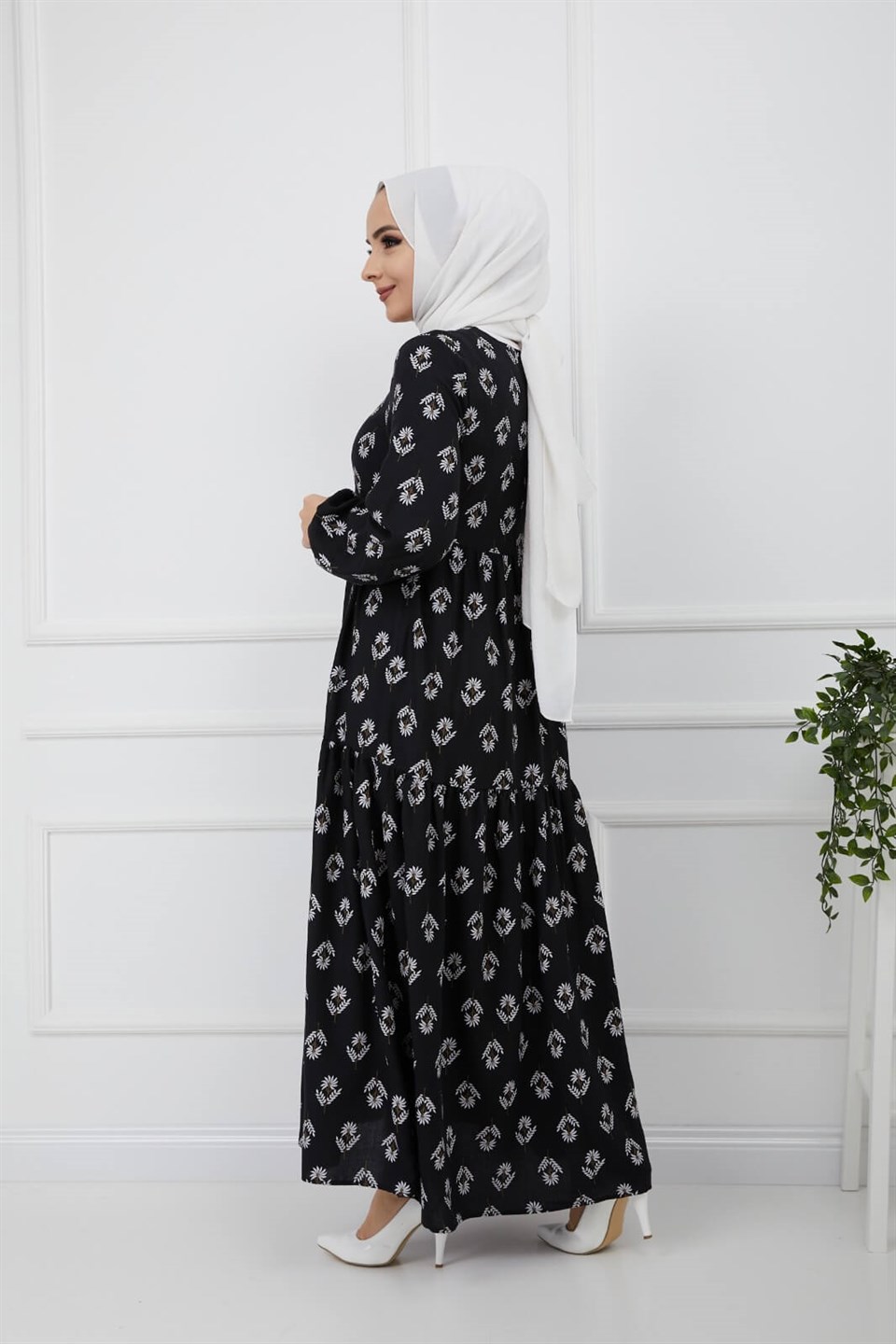 Rahat Kalıp Tesettür Elbise 7202 Desen3 Siyah