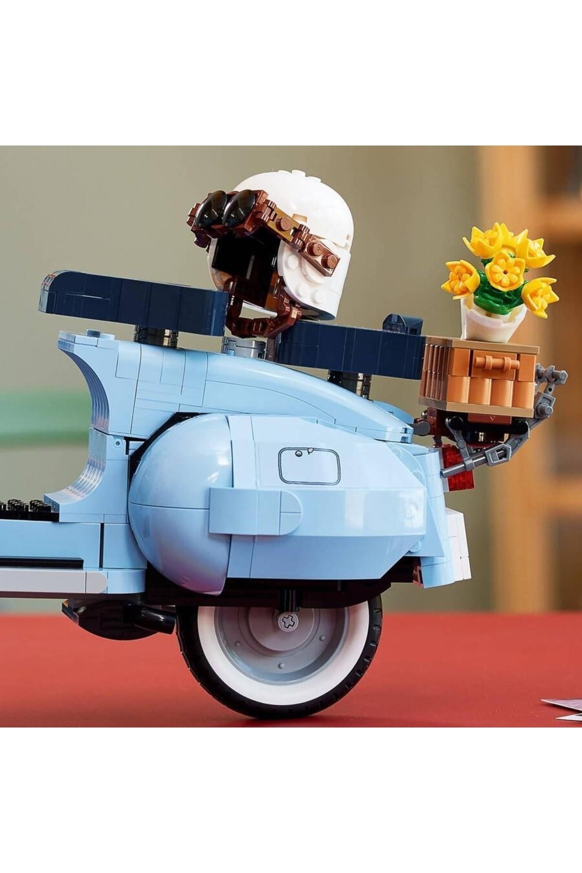Creator Expert 10298 Vespa 125