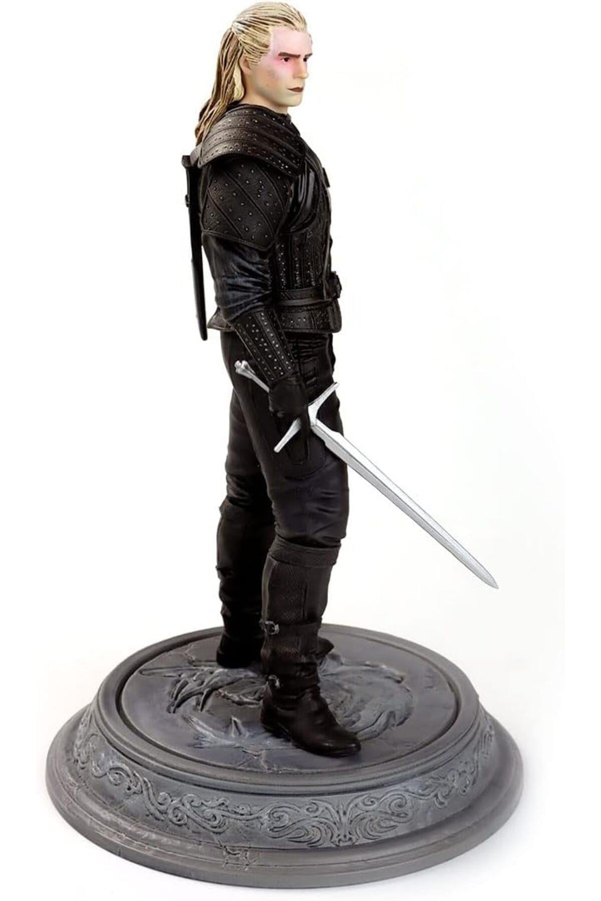 The Witcher 3 Dark Horse The Witcher (Netflix) - Transformed Geralt Heykel (24cm)