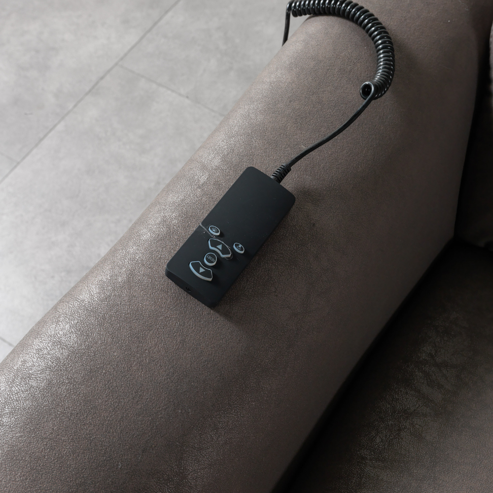 Roy Tekli Baba Koltuğu